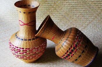 Porcelain body bamboo weaving