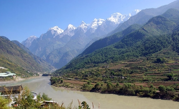 Xincun Village of Tiger Leaping Gorge