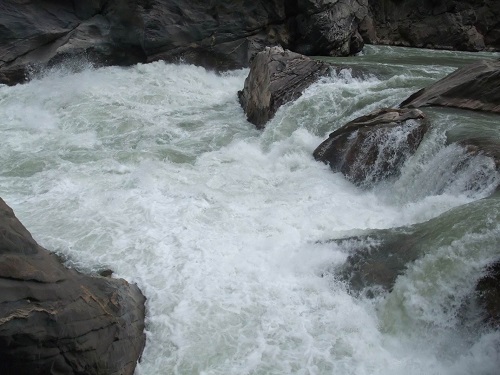 Middle Rapids of Middle Tiger Leaping Gorge