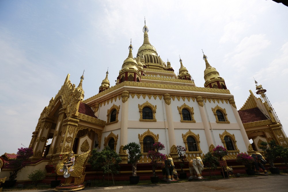 Bodhi Temple in Mangshi