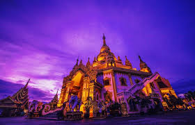 Menghuan Grand Golden Pagoda