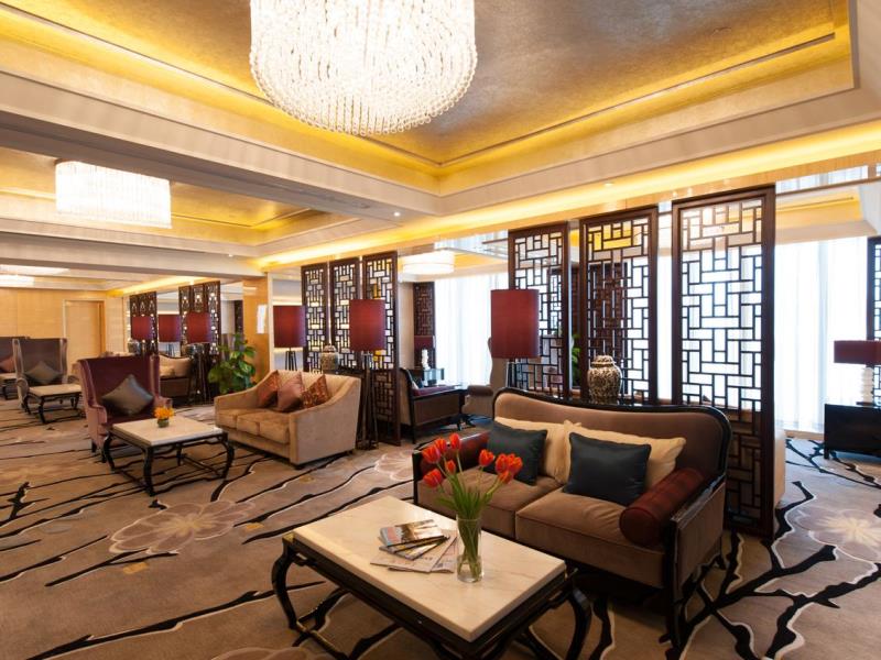 Kunming-Wyndham-Grand-Plaza-Royale-Coloful-Hotel-1