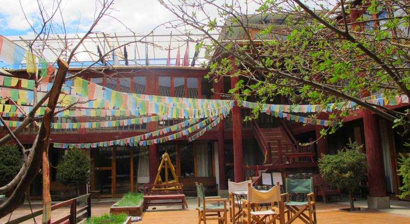 Dragoncloud-Guesthouse-photos-shangrila21
