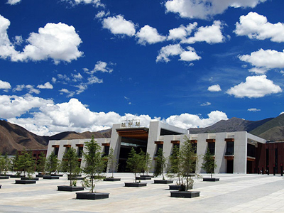 Lhasa-Railway.jpg