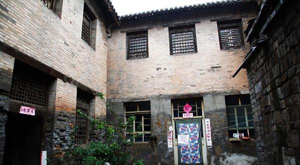 Jincheng Ancient Town in Kunming