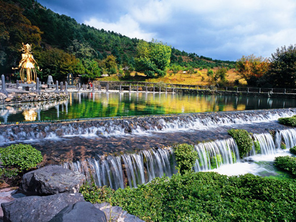 Dongba Village in Yushuizhai