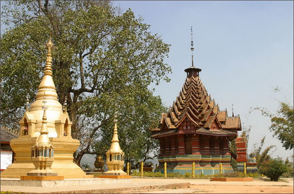 Xishuangbanna Jingzhen Octagonal Pavilion