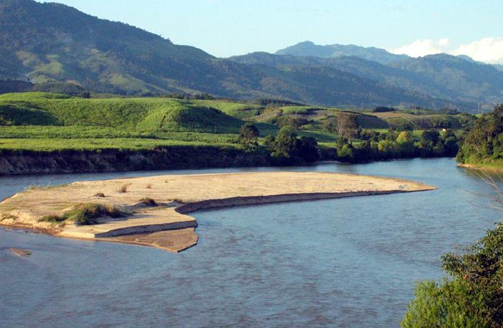 Dehong Tiger Leaping Rock in Dayingjiang River