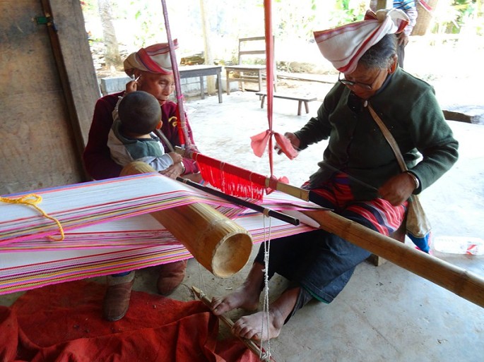 Xishuangbanna Baka Jinuo Village