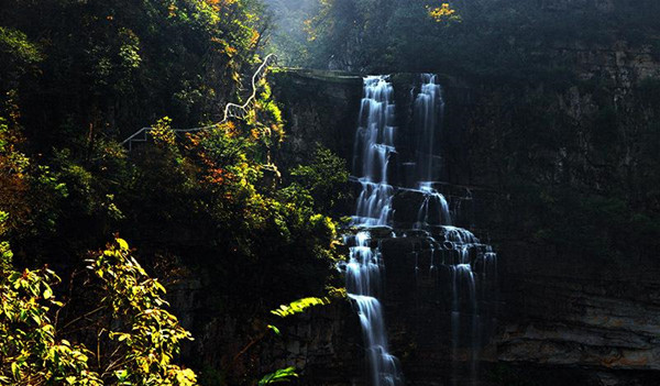 Xiaocaoba Scenic Region in Yiliang County