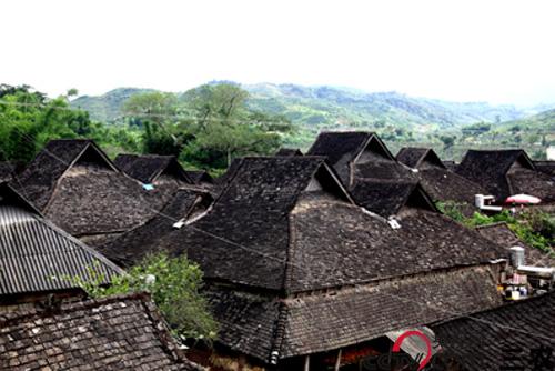 Mantan Village in Jiangcheng County