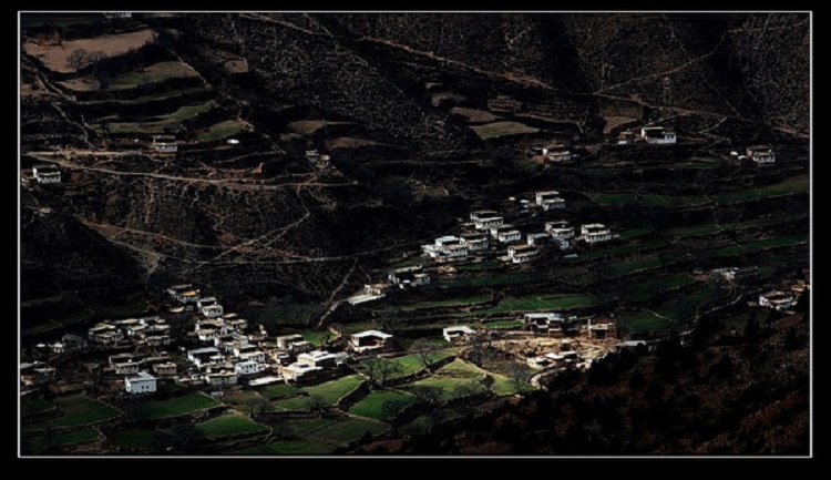 Xidang Village and Xidang Hot Spring in Deqin County