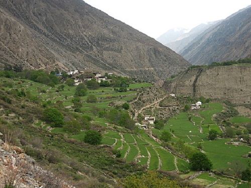 Xidang Village and Xidang Hot Spring in Deqin County