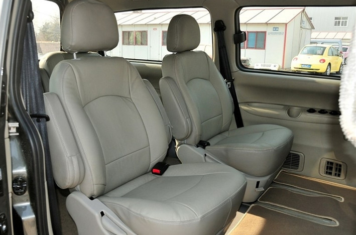 REFINE Grace 7 seat Car