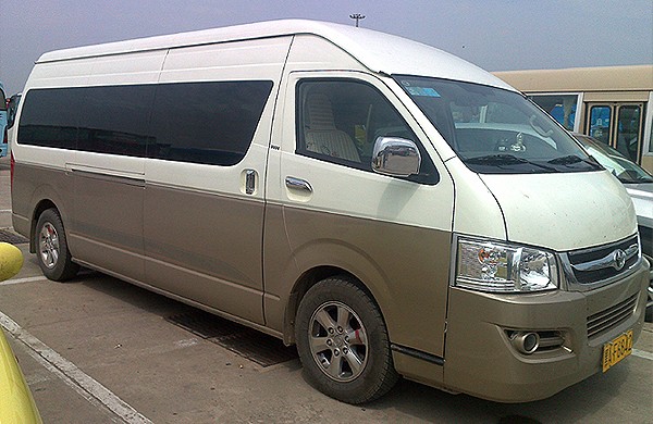 TOYOTA HIACE seat Van